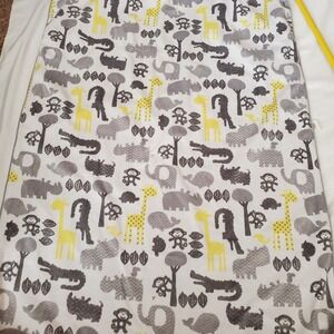 Target Circo Safari Zigs N Zags Baby Blanket Lovey Grey White Yellow Sherpa Zoo